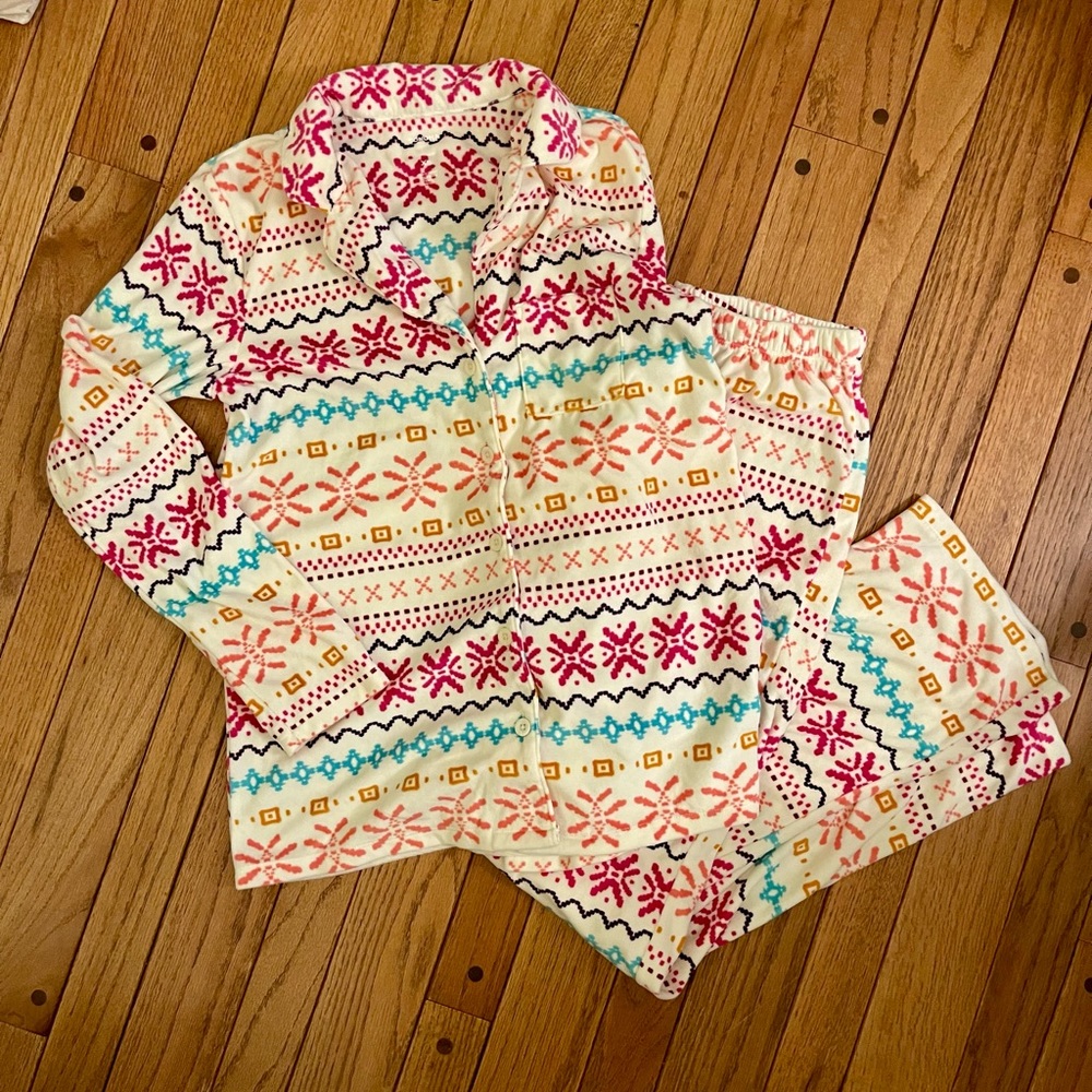 Sonoma Women’s Fleece Winter 2 Piece Pajama Set - NWOT